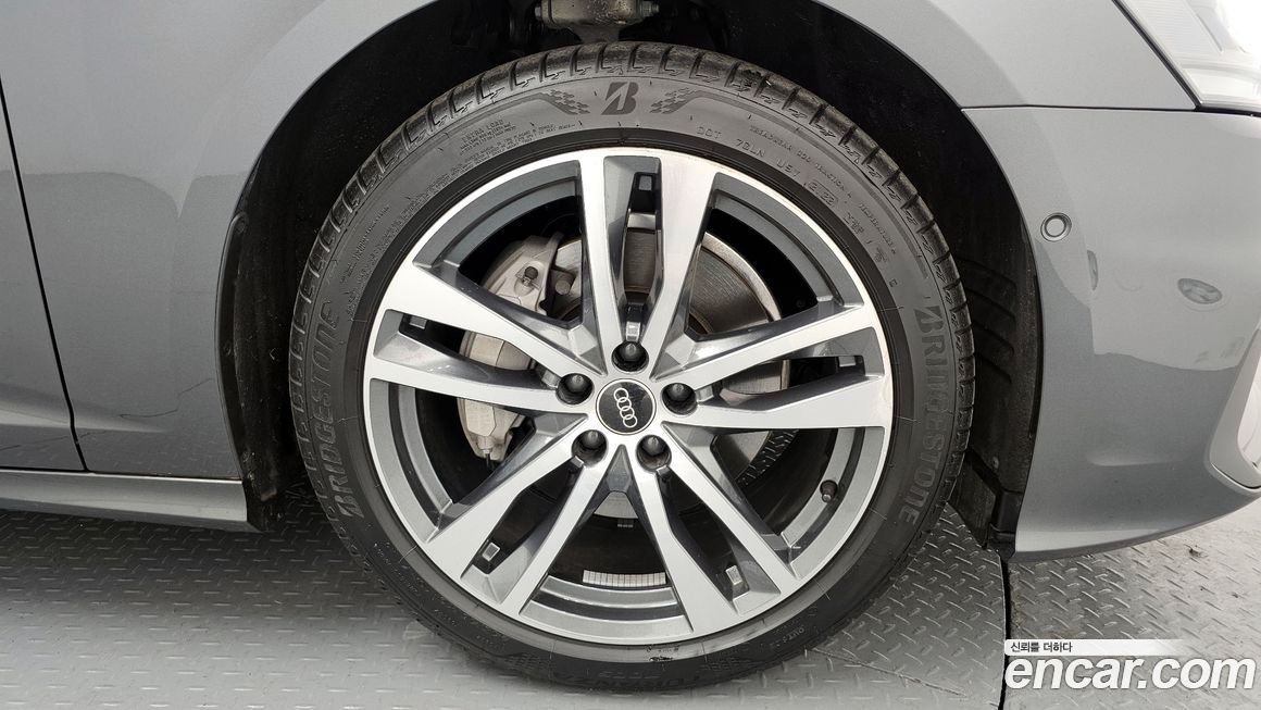 Audi A6 45 TFSI Premium, 2023