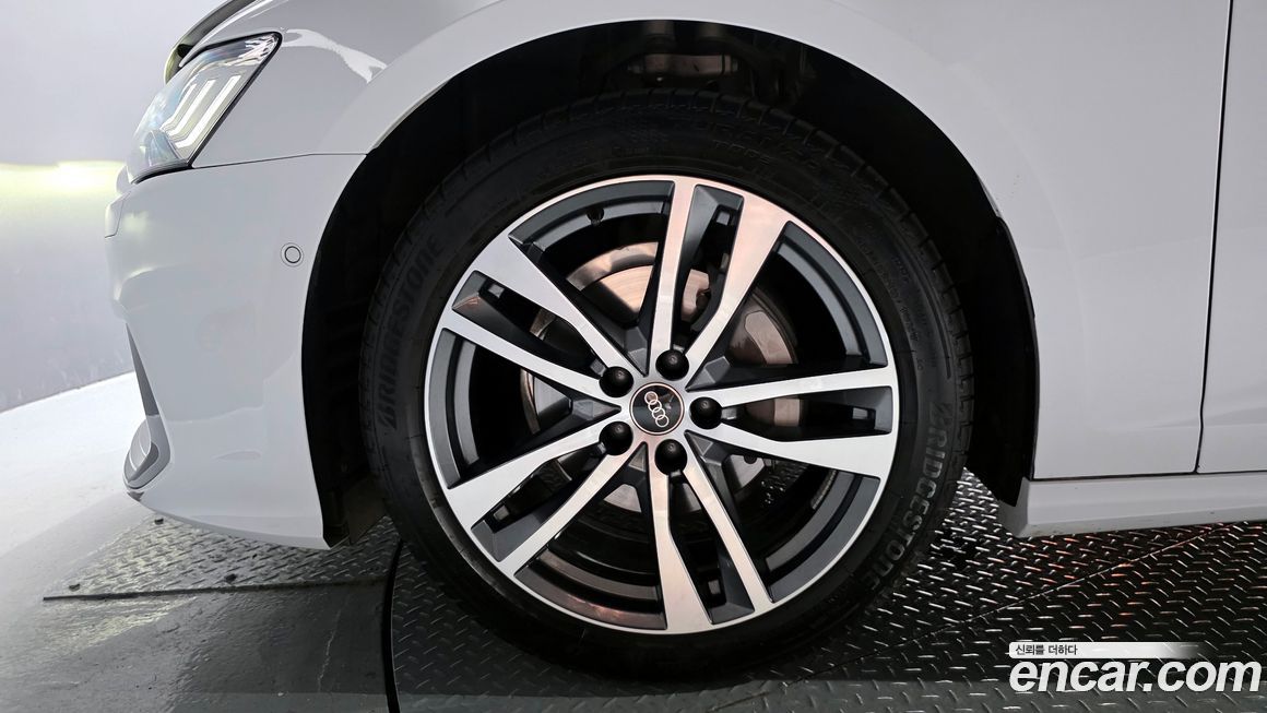 Audi A6 40 TDI Quattro Premium, 2023