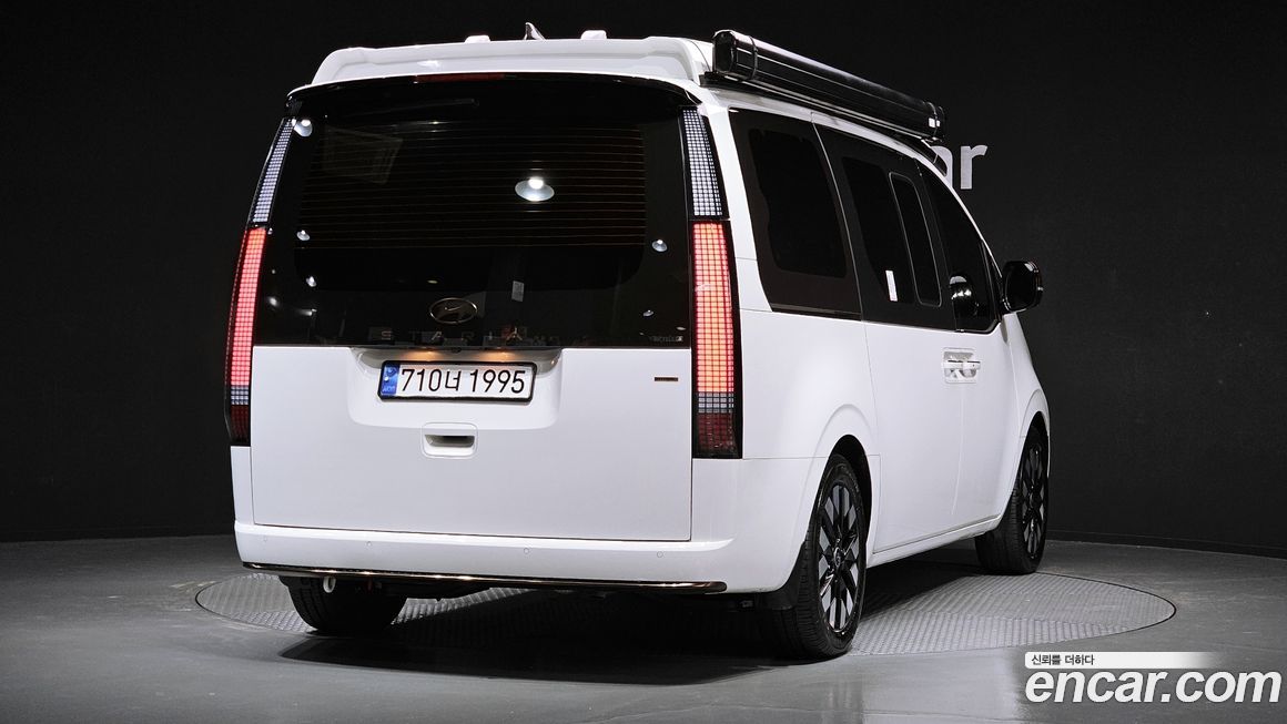 Hyundai Staria 4WD Camper, 2025