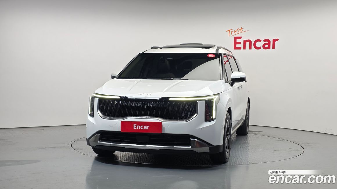 Kia Carnival 9-Seater Signature, 2025
