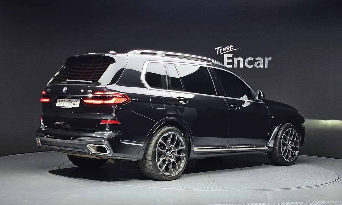 BMW X7 xDrive 40i M Sport 6STR, 2024