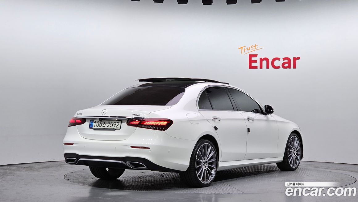 Mercedes-Benz E-Class E350 4MATIC AMG Line, 2021