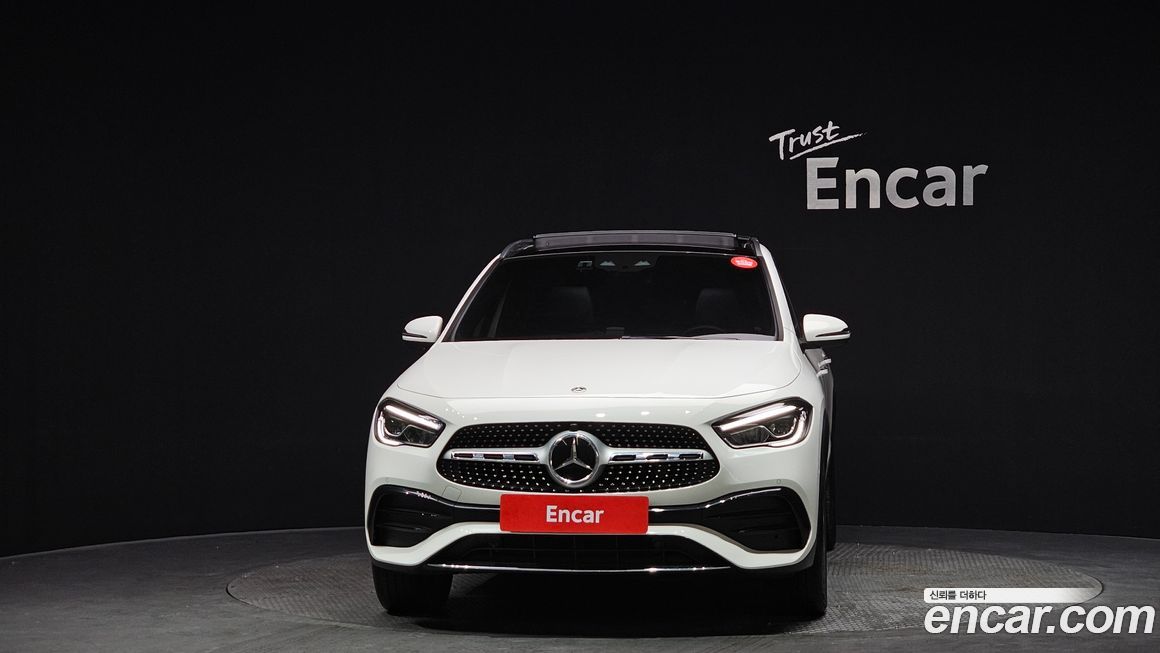 Mercedes-Benz GLA-Class GLA250 4MATIC, 2023