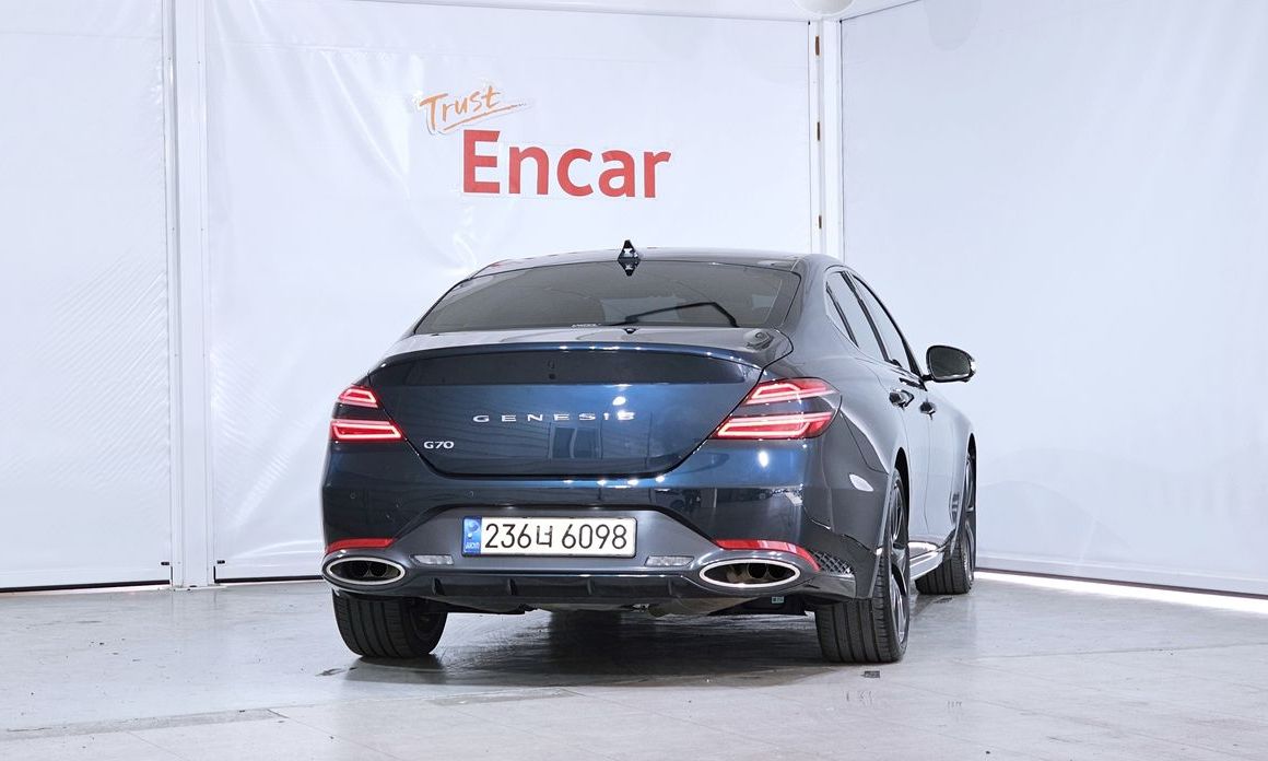 Genesis G70 Gasoline 2.0T 2WD, 2021