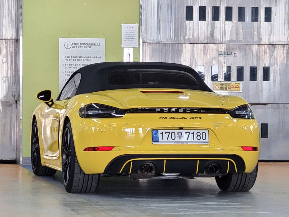 Porsche 718 4.0 GTS, 2022