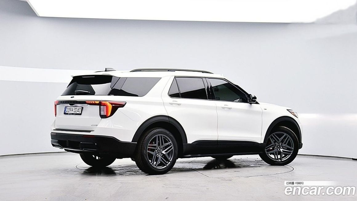 Ford Explorer 2.3 ST-Line 4WD, 2025