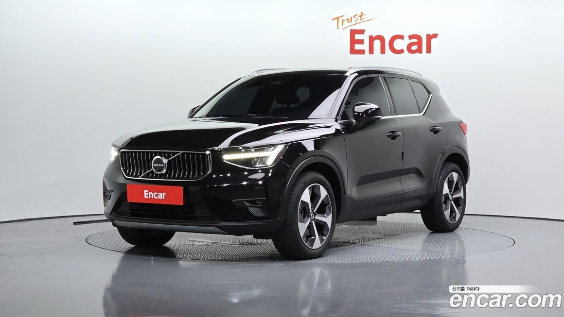 Volvo XC40 B4 Ultimate Bright, 2023