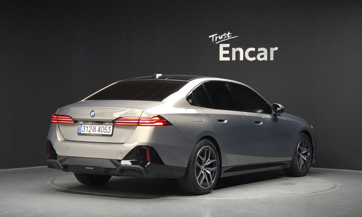 BMW 5-Series 523d M Sport, 2026