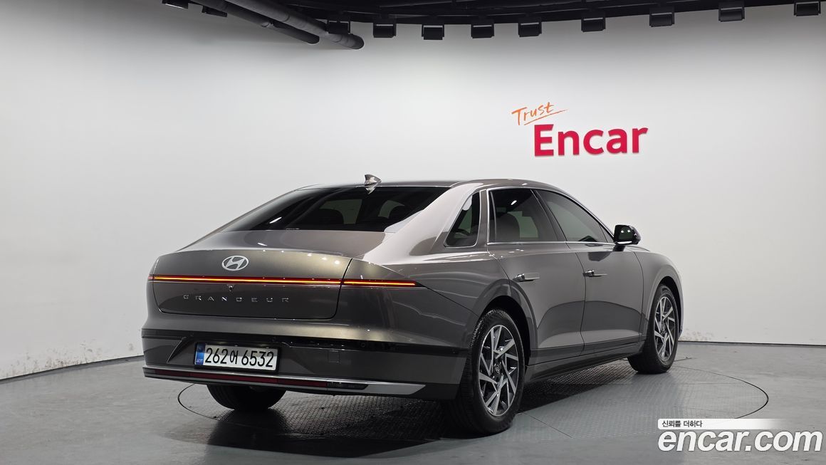 Hyundai Grandeur 2,5 Gasoline 2WD, 2025
