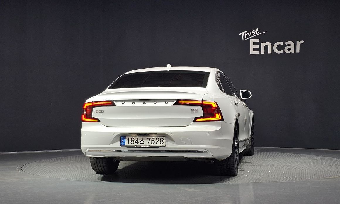Volvo S90 B5 Ultimate Bright, 2023