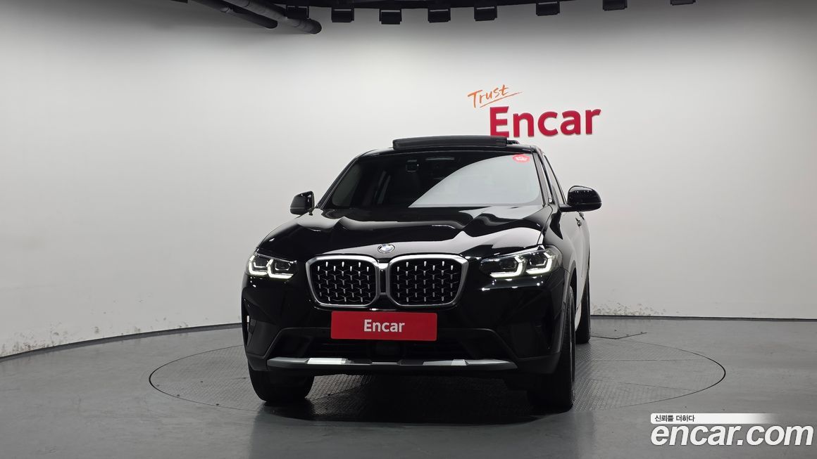 BMW X4 xDrive20i xLine, 2022