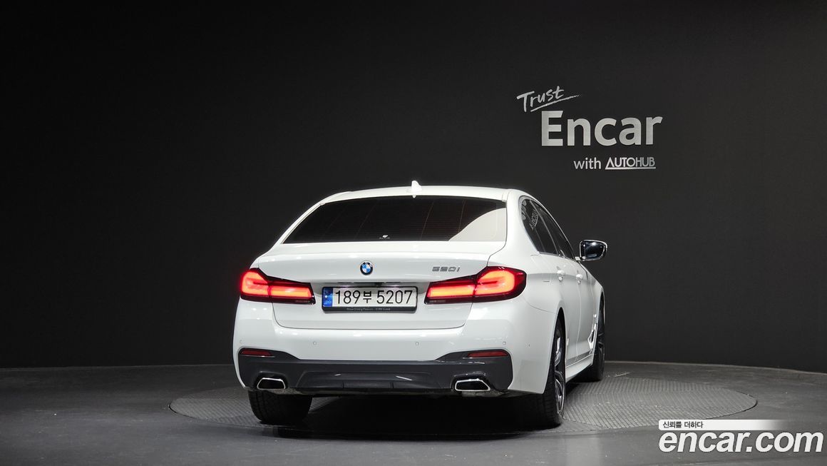BMW 5-Series 520i M Sport, 2023