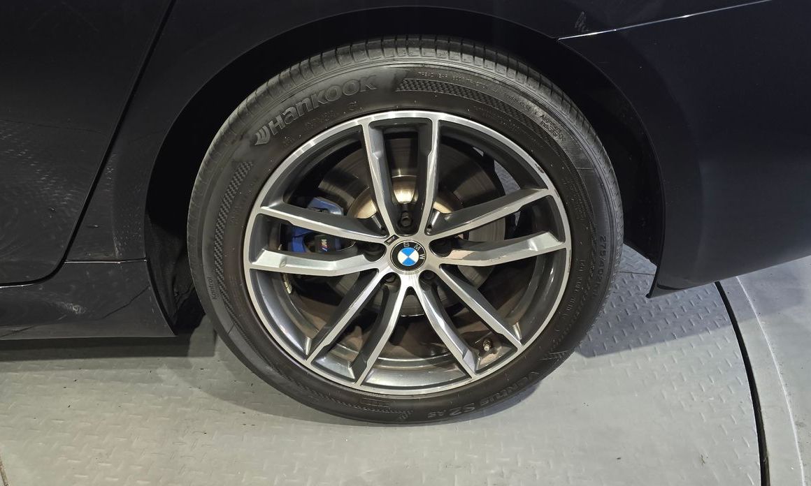 BMW 5-Series 520i M Sport, 2023