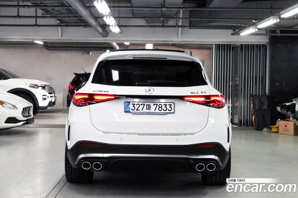 Mercedes-Benz GLC-Class AMG GLC43 4MATIC, 2025