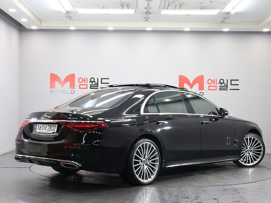 Mercedes-Benz S-Class S500L 4MATIC, 2024