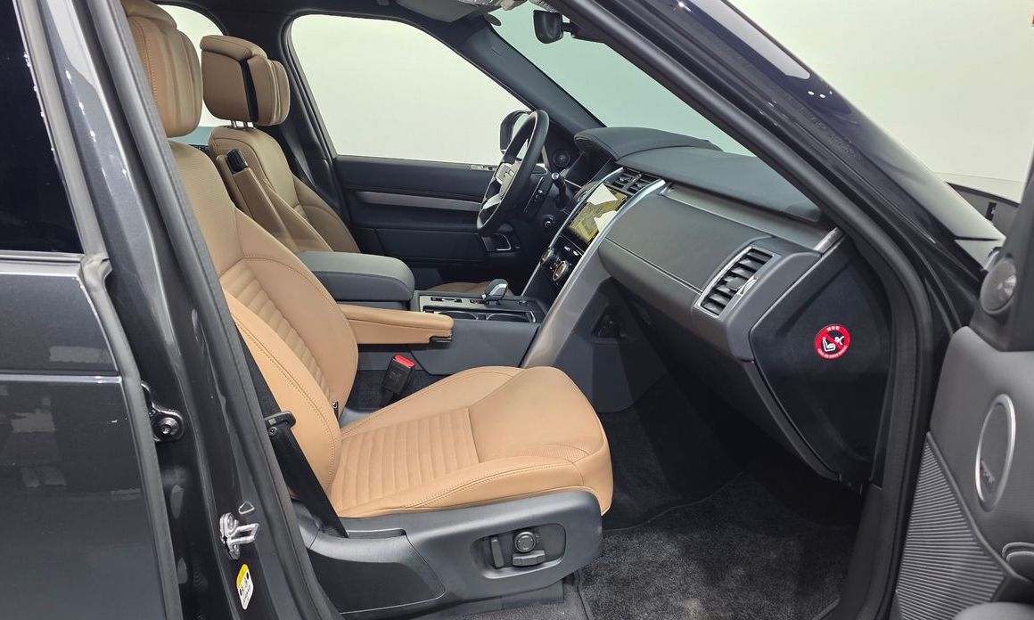 Land Rover Discovery P360 Dynamic HSE, 2024
