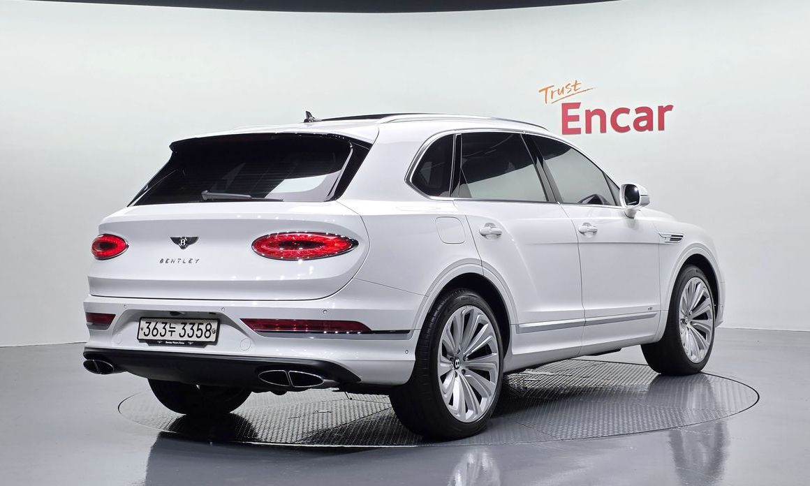 Bentley Bentayga 4.0 V8, 2022