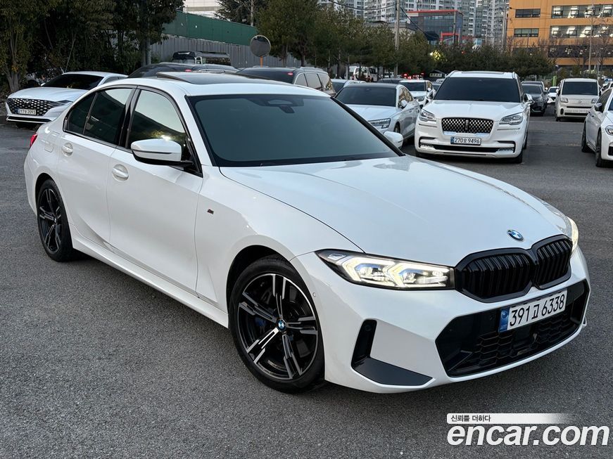 BMW 3-Series 320i M Sport, 2024