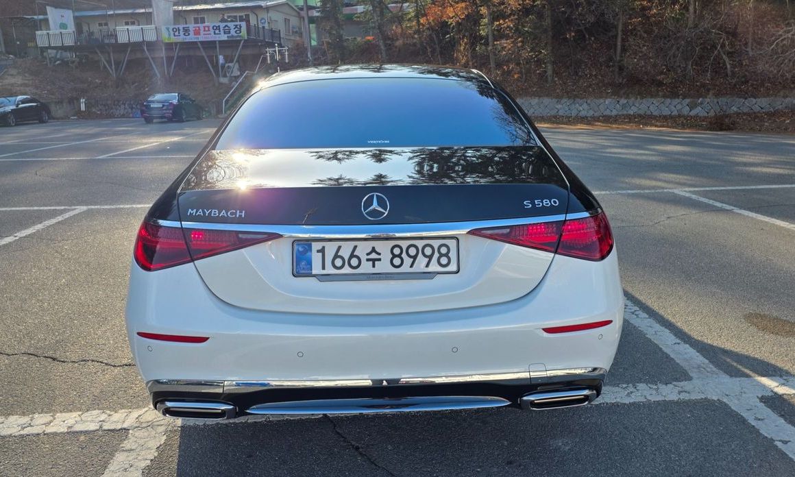 Mercedes-Benz S-Class Maybach S580 4MATIC, 2024