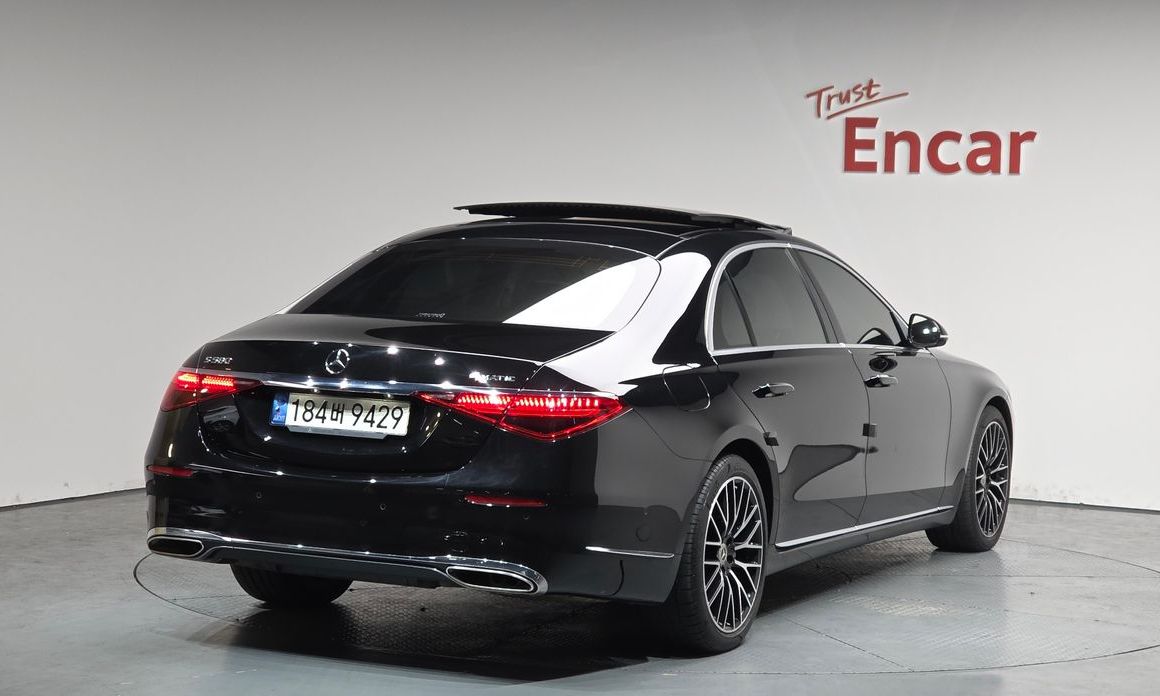 Mercedes-Benz S-Class S580L 4MATIC, 2022