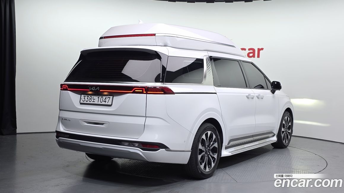 Kia Carnival 7-Seater Hi-Limousine, 2023