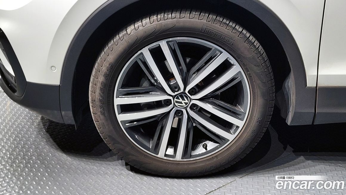 Volkswagen Tiguan 2.0 TDI Prestige, 2023