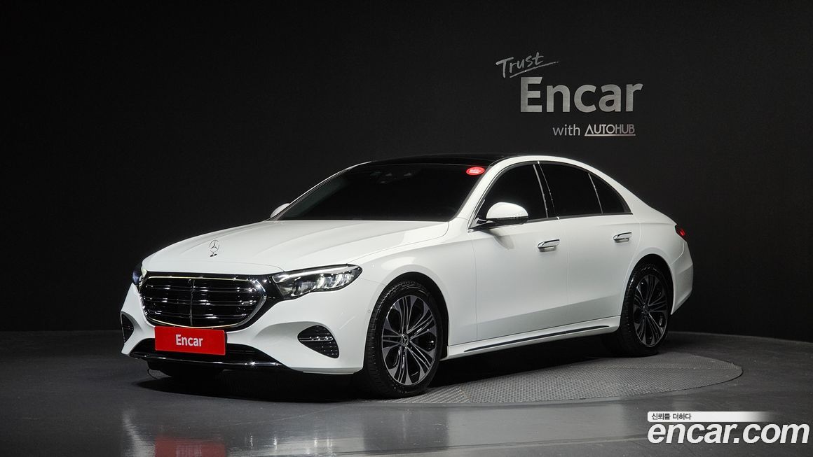 Mercedes-Benz E-Class E220d 4MATIC Exclusive, 2024