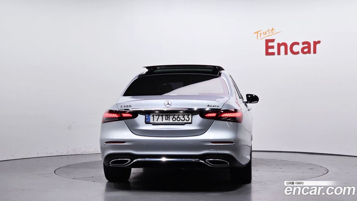 Mercedes-Benz E-Class E350 4MATIC AMG Line, 2022