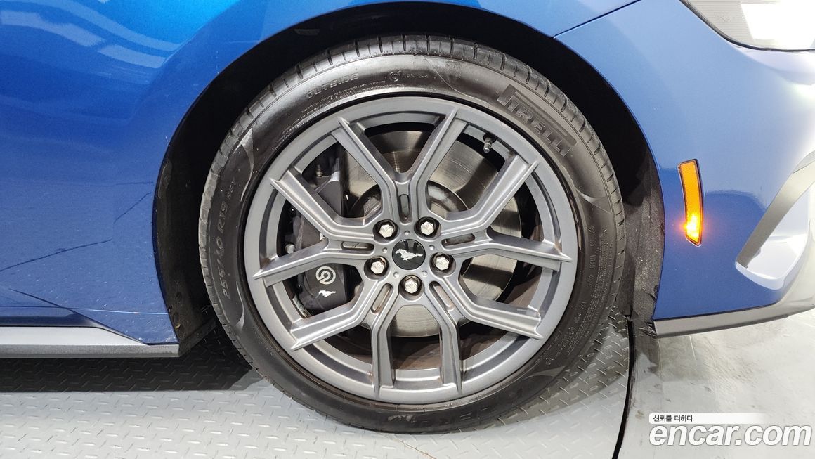 Ford Mustang 2.3 Ecoboost Premium Convertible, 2024