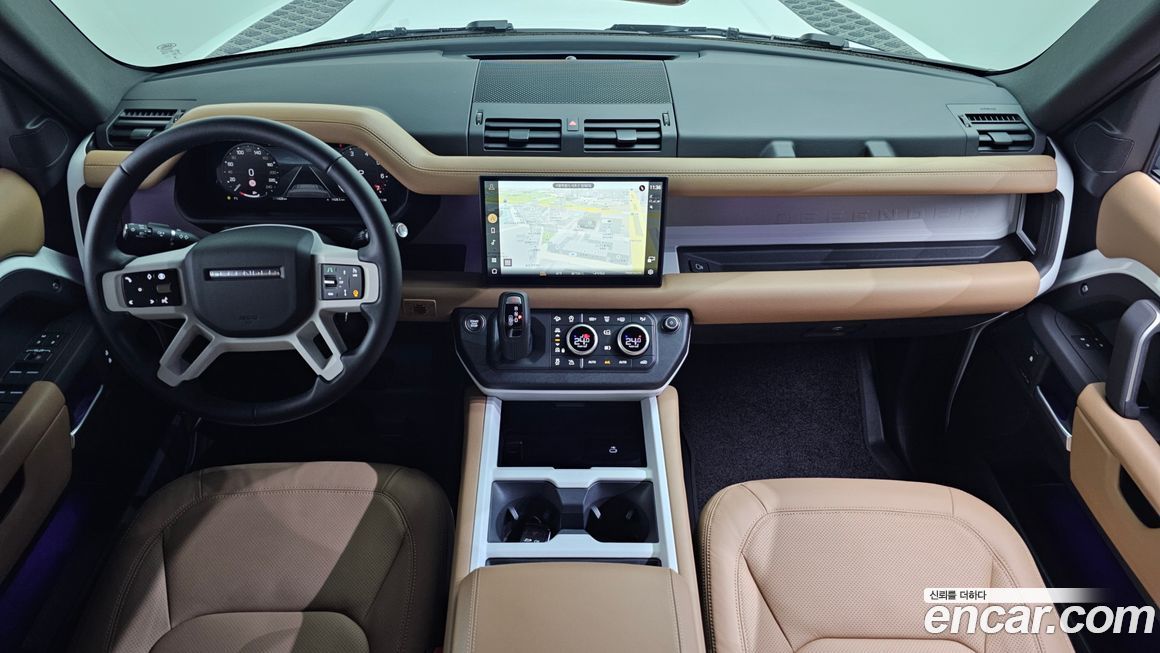 Land Rover Defender 110 P300 X-Dynamic SE, 2025