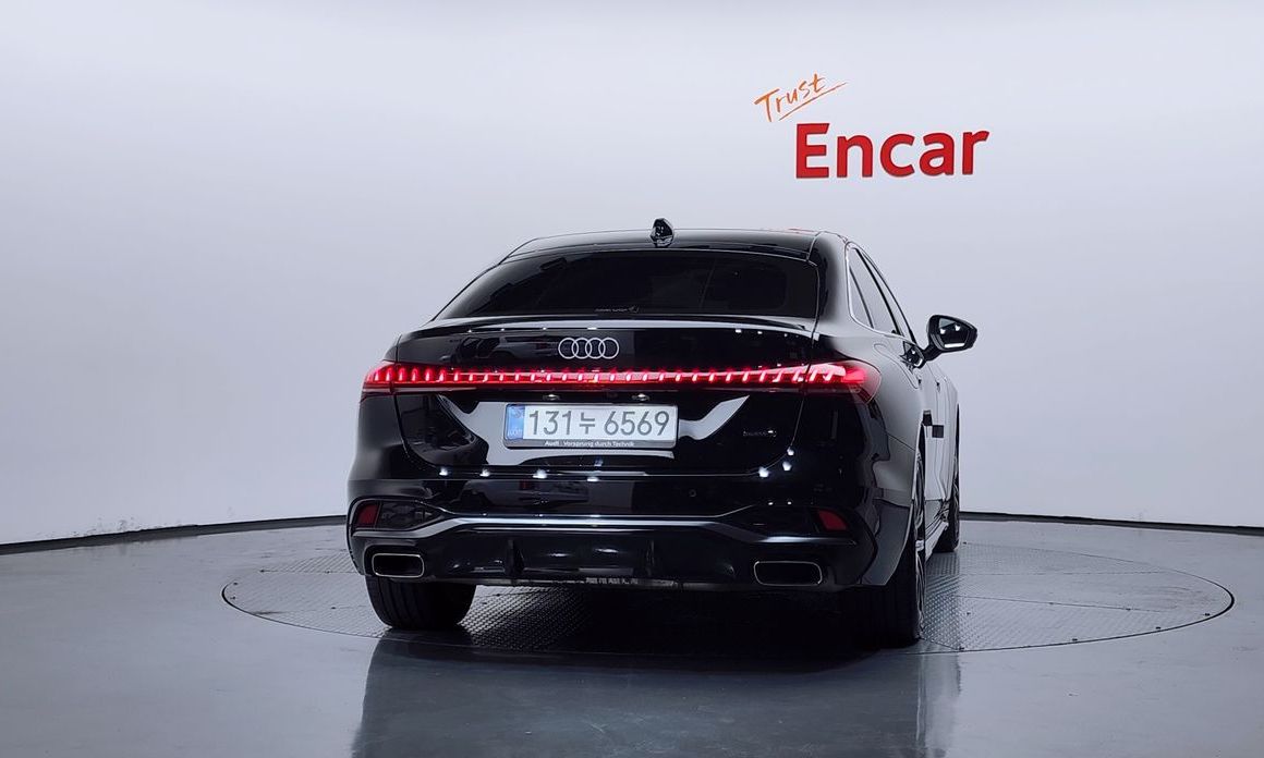 Audi A5 40 TFSI Quattro S Line, 2025