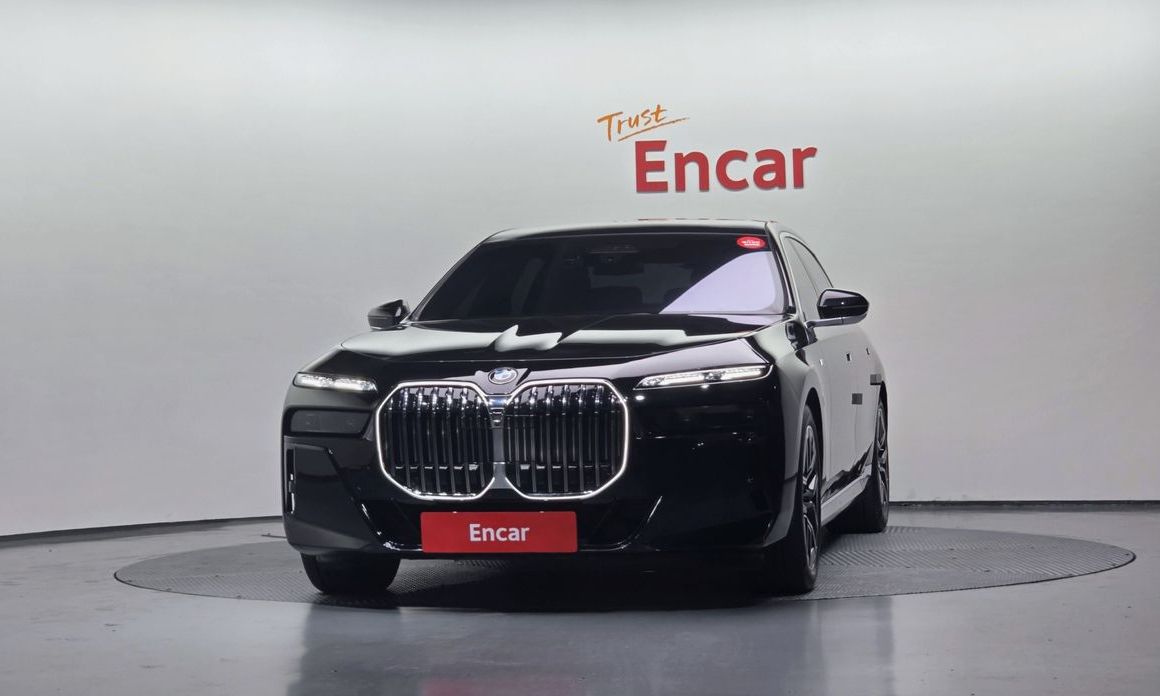 BMW 7-Series 740i xDrive M Sport, 2024
