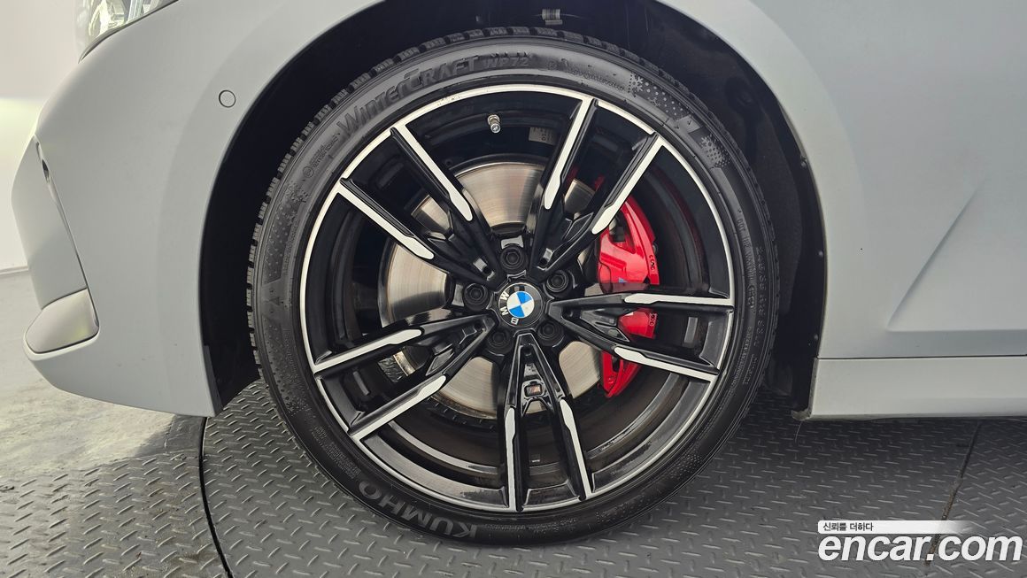 BMW 3-Series M340i, 2025