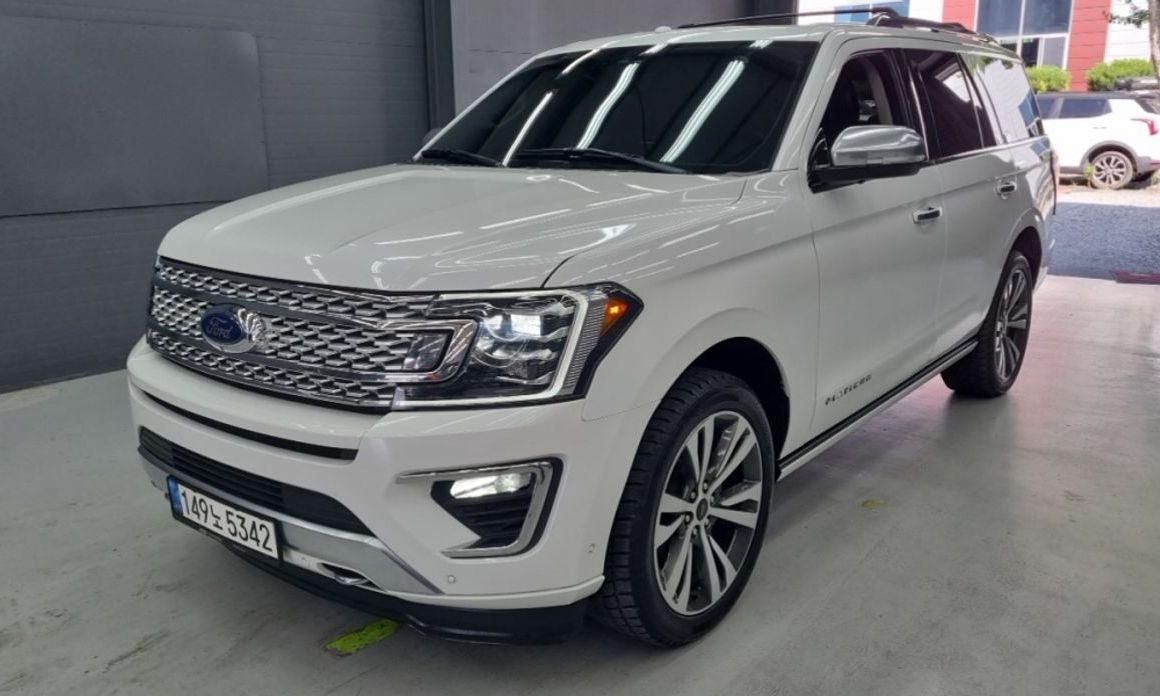 Ford Expedition Platinum 4WD, 2021
