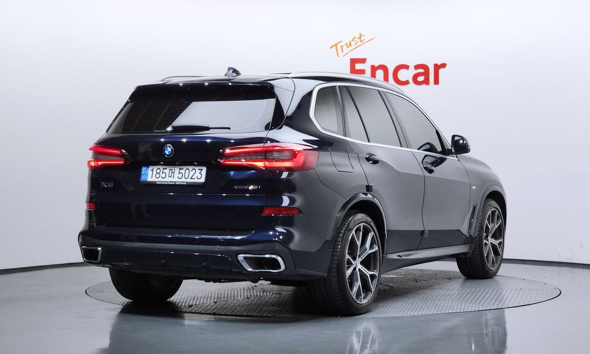 BMW X5 xDrive 40i M Sport, 2022