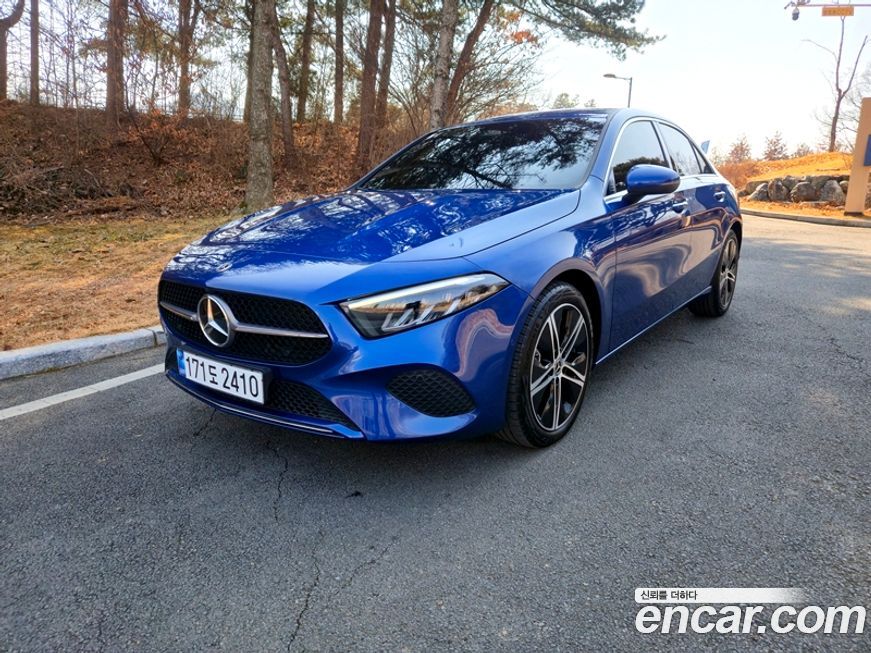 Mercedes-Benz A-Class A220 Sedan, 2025