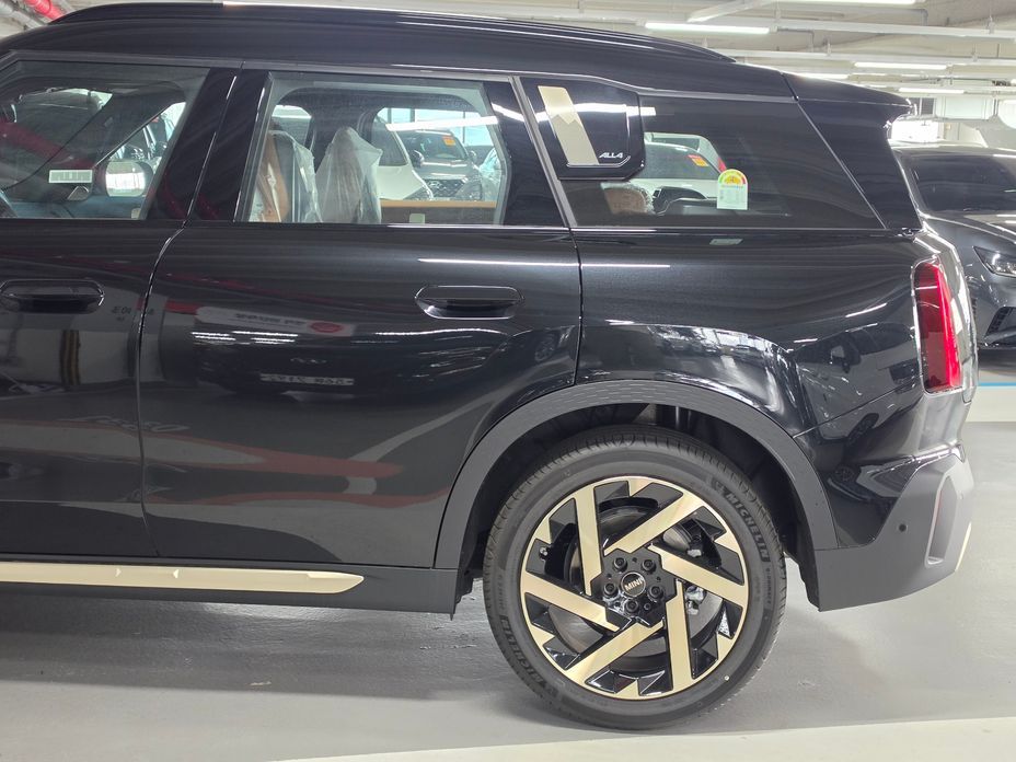 Mini Countryman ALL4 Favoured, 2026