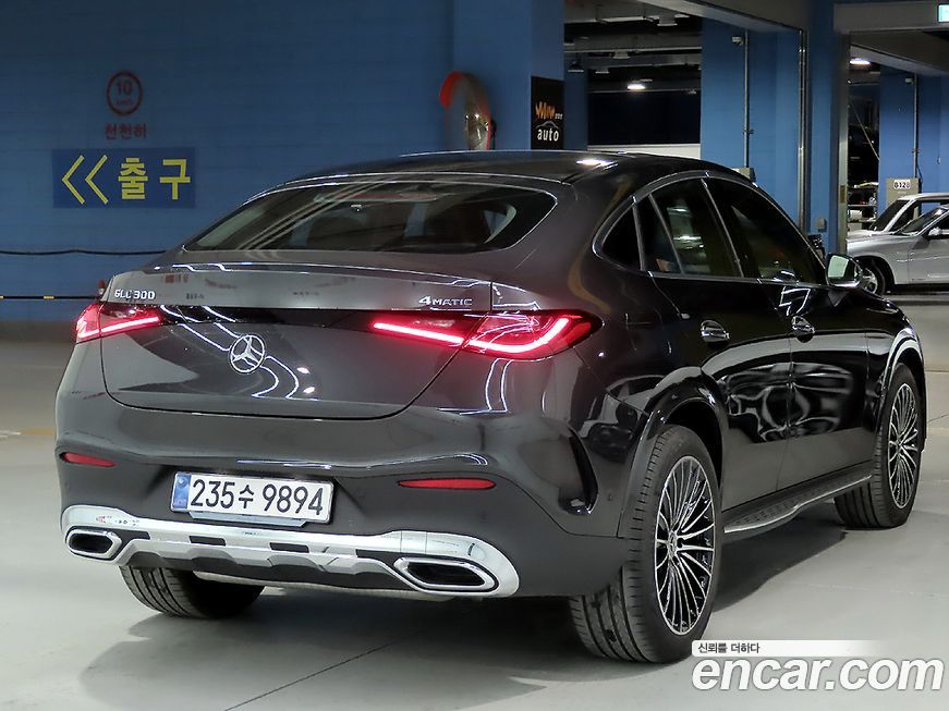 Mercedes-Benz GLC-Class GLC300 4MATIC Coupe, 2025