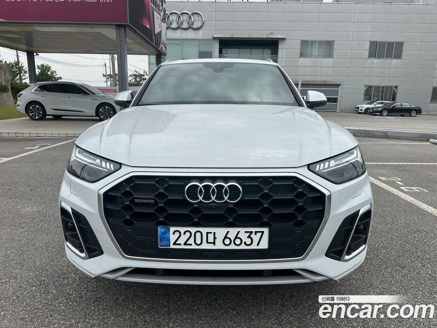 Audi Q5 45 TFSI Quattro Premium, 2023