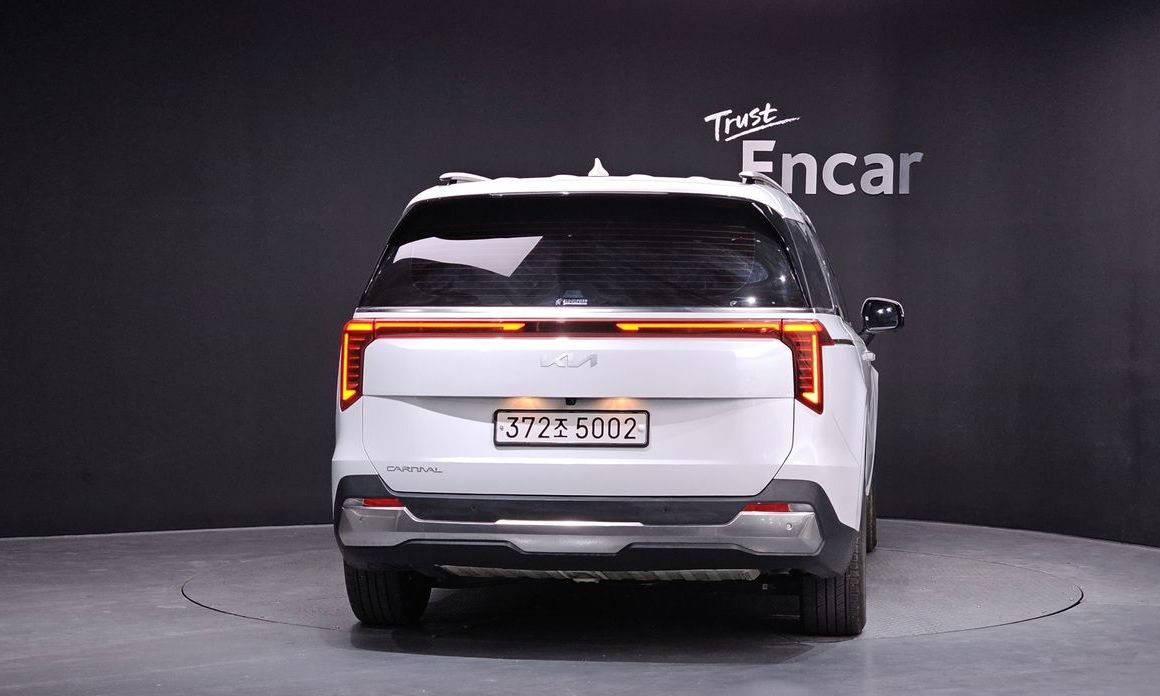 Kia Carnival 9-Seater Noblesse, 2025