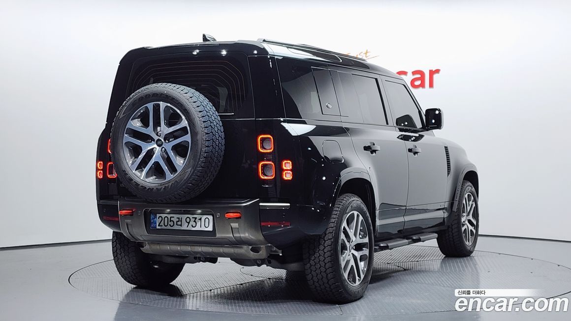 Land Rover Defender 110 P400 X, 2024