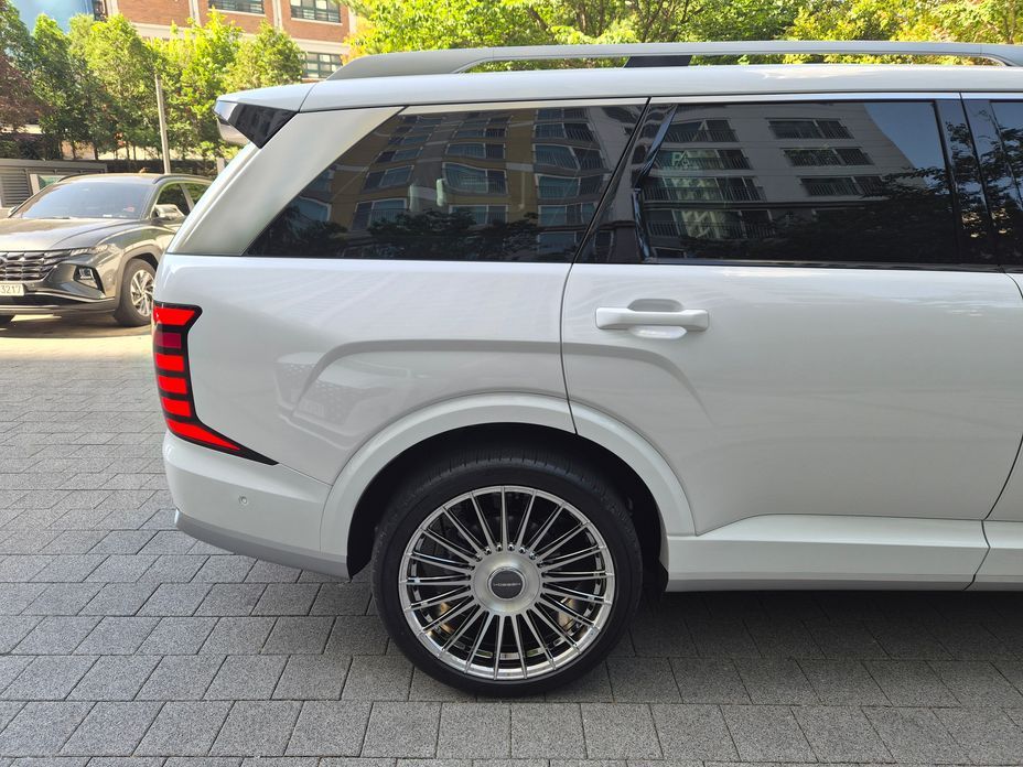 Hyundai Palisade Gasoline 2.5T 4WD 9-Seater, 2026