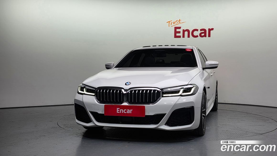 BMW 5-Series 523d xDrive M Sport, 2023