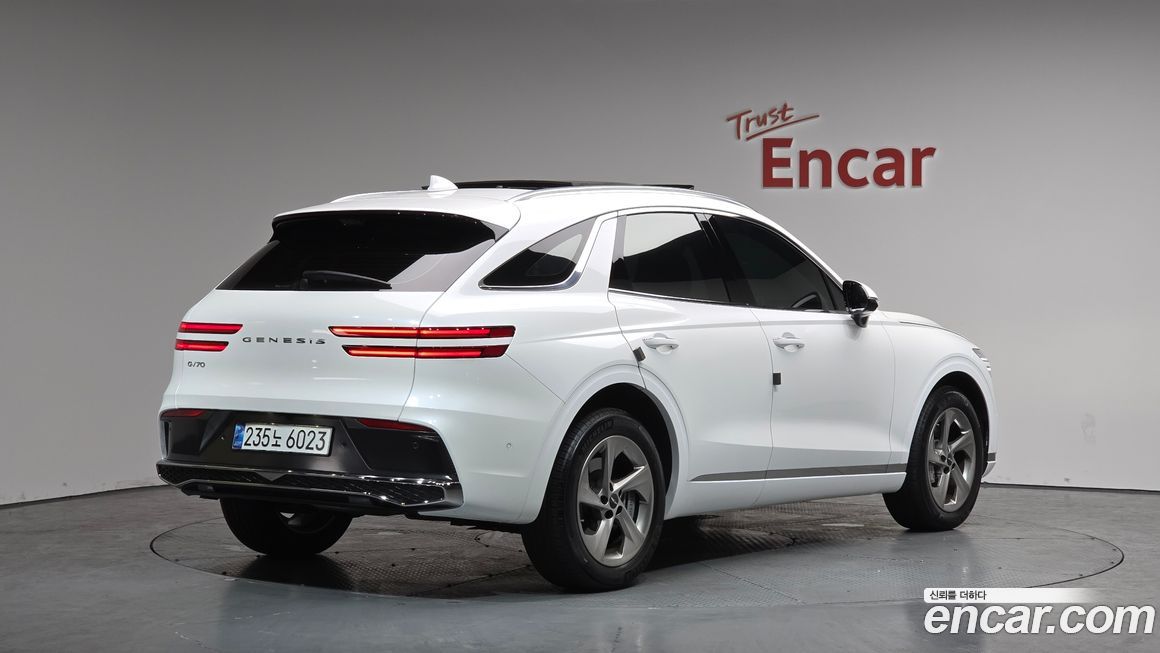 Genesis GV70 2.5T Gasoline 2WD, 2025