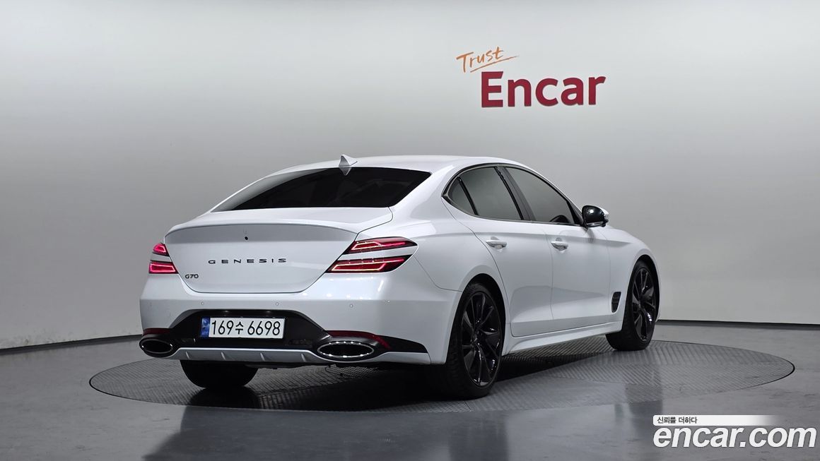 Genesis G70 Gasoline 2.0T 2WD, 2023