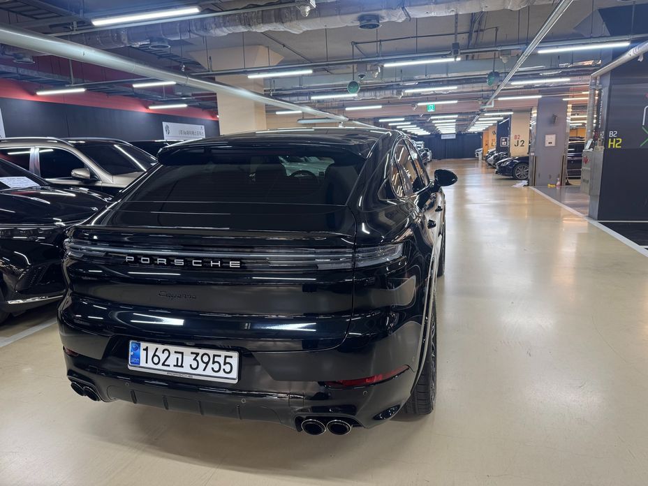 Porsche Cayenne 3.0 Coupe, 2024