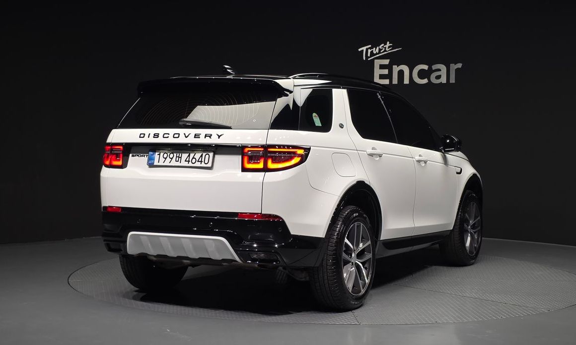 Land Rover Discovery Sport P250 Dynamic SE, 2025