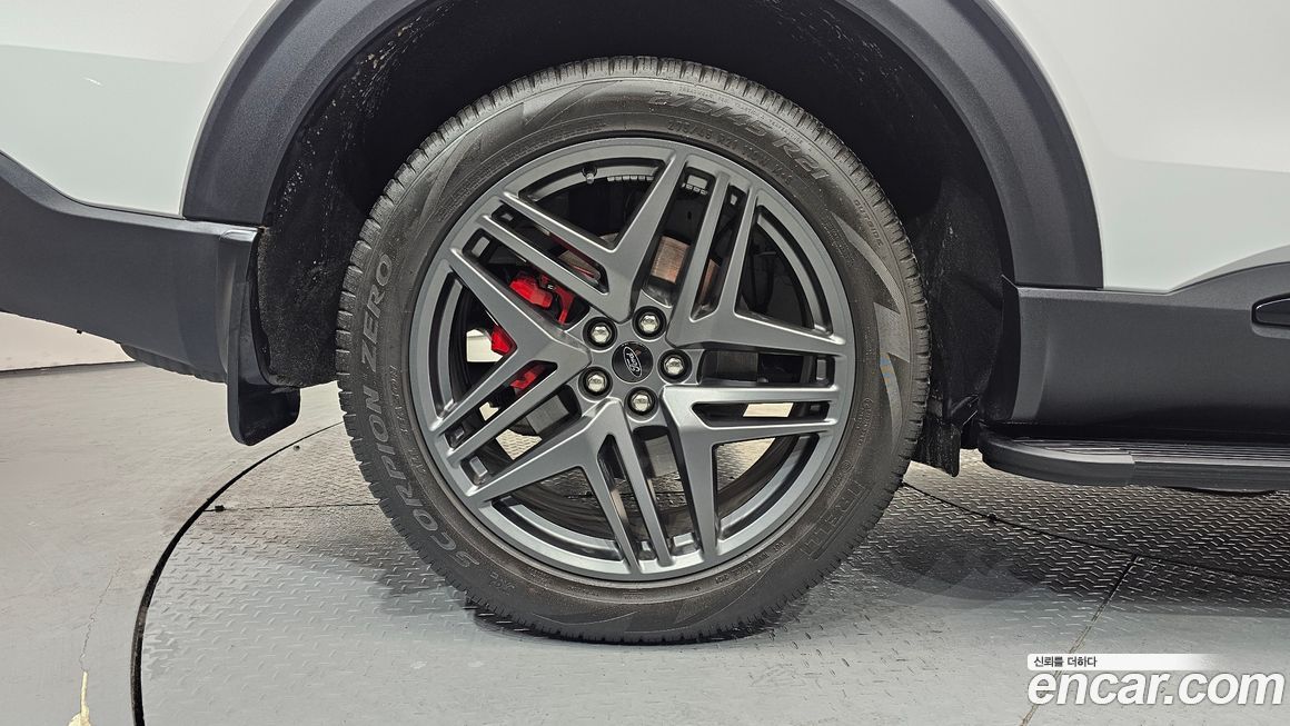 Ford Explorer 2.3 ST-Line 4WD, 2025