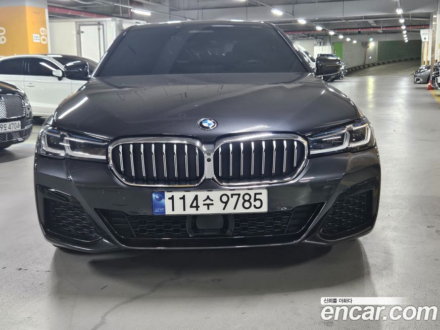BMW 5-Series 530i xDrive M Sport Package, 2023