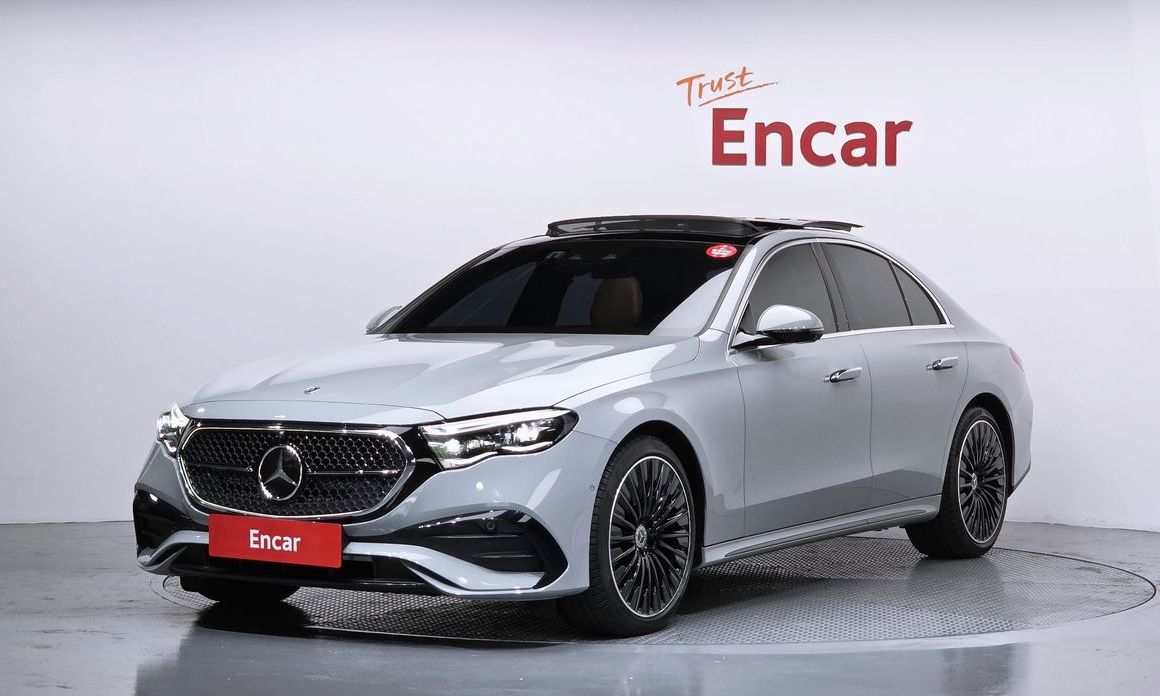 Mercedes-Benz E-Class E300 4MATIC AMG Line Premiere Special, 2024